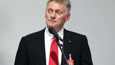 Владимир Путин - Дмитрий Песков - Песков назвал отношения между народами РФ и Украины родственными - iz.ru - Россия - Украина - Израиль