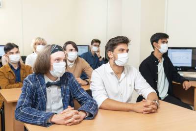 Более 20 студентов ОмГТУ приступили к занятиям на базовой кафедре «Газпром нефти» - omsk.mk.ru