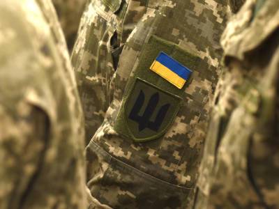 На Донбассе 12 сентября погиб украинский военный, еще трое – ранены - gordonua.com - Россия - Украина - Крым - Луганская обл. - Донецкая обл. - Обстрелы