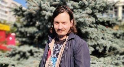 Илья Миронов - Активист о сутках в ИВС: матрасов, белья не дали, спал на железной кровати - naviny.by - Белоруссия - Гомель - район Центральный, Гомель