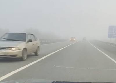 В Екатеринбурге трассу заволокло дымом, но МЧС не смогло установить причину - znak.com - Россия - Екатеринбург - Пермь - Свердловская обл. - Первоуральск