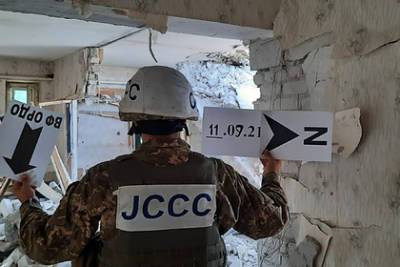 Украинский - Украинский военный погиб в Донбассе - lenta.ru - Киев - ДНР