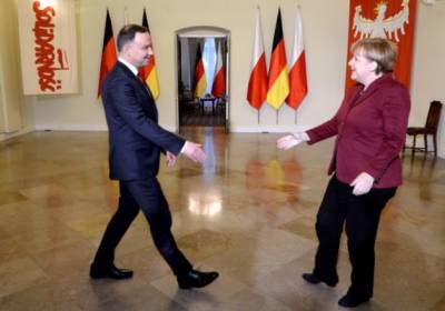 Владимир Зеленский - Владимир Путин - Ангела Меркель - Анджей Дуда - Штеффен Зайберт - Джо Байден - «Самый эффектный ход. И самый разрушительный»: почему Дуды отказал во встрече Меркель - eadaily.com - Россия - США - Украина - Германия - Польша