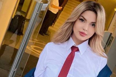 Внешность российской стюардессы в мужском костюме удивила иностранцев в сети - lenta.ru - Япония