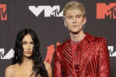 Меган Фокс - MTV Video Music Awards 2021: Меган Фокс и Колсон Бэйкер на красной дорожке - skuke.net - Нью-Йорк - Нью-Йорк - Новости