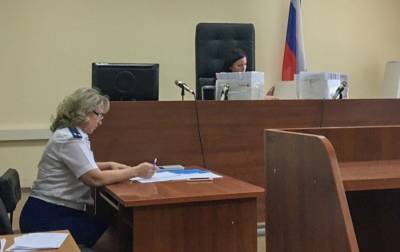 В Тюмени пройдет суд по лишению родительских прав матери изнасилованной и убитой девочки - znak.com - Тюмень - район Тюменский