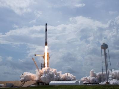 Илона Маску - SpaceX запустит на орбиту новую группу спутников - unn.com.ua - США - Украина - Киев - шт. Калифорния
