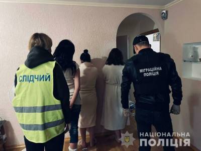 Вовлекли в занятие проституцией более 60 женщин. В Киеве и Днепре разоблачили преступную группу - gordonua.com - Украина - Киев