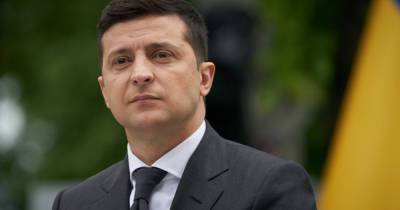 Владимир Зеленский - "РФ — это не "Талибан": Зеленский уверен, что Украину невозможно захватить за неделю - dsnews.ua - Россия - США - Украина - Афганистан
