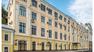 Семь фасадов облагородили на острове Балчуг - vm.ru - Москва - Сергей