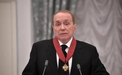 Владимир Зеленский - Александр Масляков - Телеведущий Александр Масляков назвал украинского президента Владимира Зеленского управляемой куклой - argumenti.ru - Россия - Украина - Киев