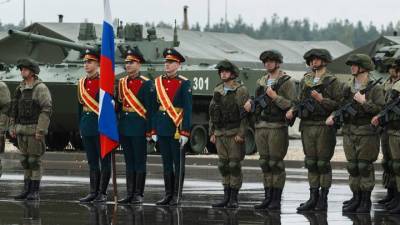 Россия впервые применила боевых роботов вместе с людьми на «Западе-2021» - vm.ru - Россия - Минобороны