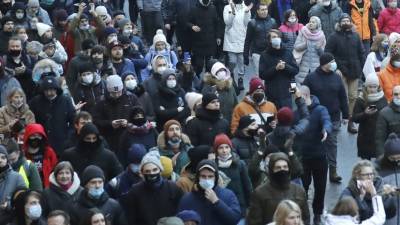 Бывшая активистка штабов Навального рассказала об обмане с оплатой штрафов на 150 тысяч рублей за митинги в Крыму - russian.rt.com - Крым