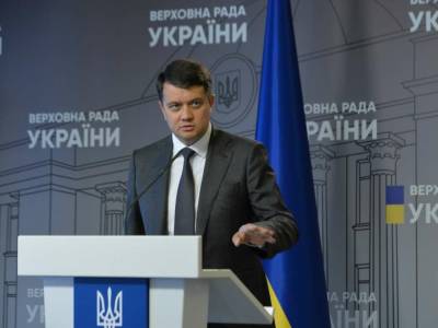 Владимир Зеленский - Дмитрий Разумков - "Меняться не буду". Разумков прокомментировал слухи о его возможной отставке - gordonua.com - Украина