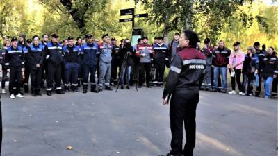 Медногорские металлурги вывезли 16 тонн мусора из городского парка - newdaynews.ru