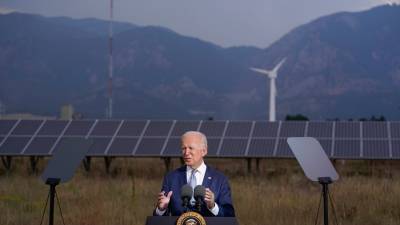 Джо Байден - Байден считает свой план расходов ключевым в борьбе с изменением климата - golos-ameriki.ru - шт. Колорадо - Денвер