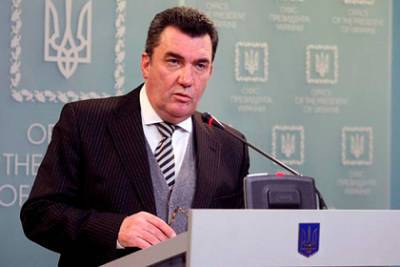 Алексей Данилов - Секретарь СНБО Украины перешел на латиницу и сделал три ошибки в предложении - lenta.ru - Украина