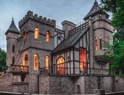 В Америке выставили на продажу уникальный замок в стиле средневековья с ловушками. ФОТО - enovosty.com - шт. Мичиган - Америка