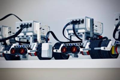 Lego - В «ШАГ» придёшь — робота соберёшь: в Кемерове пройдёт бесплатный мастер-класс по сборке конструктора Lego Mindstorms - gazeta.a42.ru