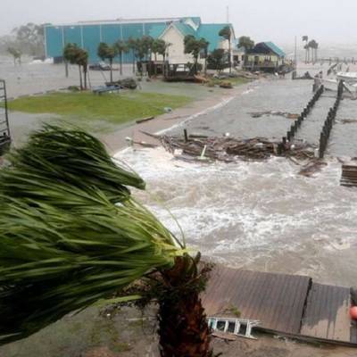 Ураган "Николас" ослаб до тропического шторма - radiomayak.ru - США - Хьюстон