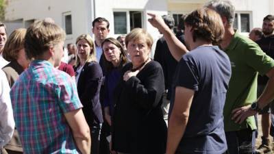 Ангела Меркель - Жертвы наводнения в отчаянии: «Госпожа Меркель, выполните свое обещание» - germania.one - Германия