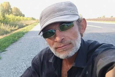 Сергей Алексеев - Слабовидящий путешественник собрался пройти от Армавира до Байкала - lenta.ru - Россия - Новосибирск - Уфа - Саратов - Челябинск - Красноярск - Волгоград - Самара - Омск - Курган - Кемерово