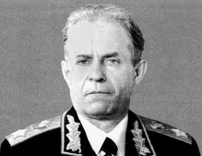 Михаил Горбачев - Маршал Ахромеев: тайна смерти члена ГКЧП - russian7.ru