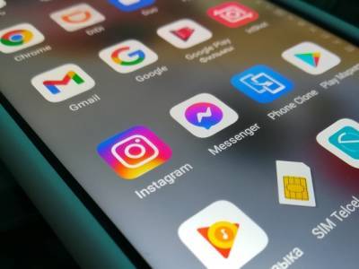Зульфия Гуринчук - Facebook и Telegram грозит принудительное взыскание многомиллионных штрафов - rosbalt.ru - Москва