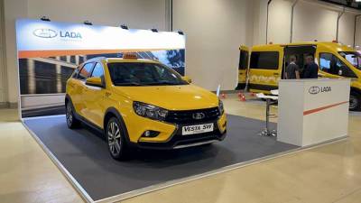 «АвтоВАЗ» показал Lada Vesta для такси - iz.ru - Москва - Россия - Израиль - Ижевск