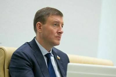 Андрей Турчак - Андрей Турчак проголосовал на избирательном участке в Петербурге - pnp.ru - Россия - Санкт-Петербург