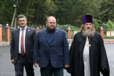 Олег Мельниченко - В Пензе отремонтировали дорогу к Успенскому собору - mk.ru - Пенза