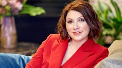 Роза Сябитова - Роза Сябитова дала советы брошенным в разводе - 5-tv.ru