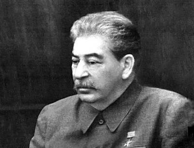 Сколько мог бы прожить Сталин, если бы ему вовремя позвали врачей - russian7.ru