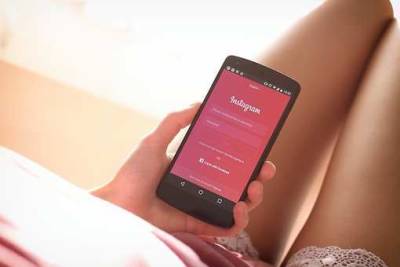 WSJ: Instagram провоцирует у девочек-подростков ощущение неполноценности - actualnews.org - США