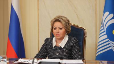 Матвиенко приняла участие в голосовании на выборах в Госдуму в Петербурге - inforeactor.ru - Россия - Санкт-Петербург