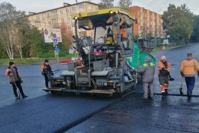 На улице Ленинградской в Петрозаводске уложили асфальт - karel.mk.ru - Мурманская обл. - Петрозаводск