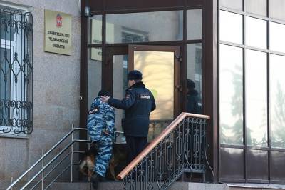 Жительница Южного Урала добилась госпитализации, пообещав лечь на входе в правительство - znak.com - Копейск