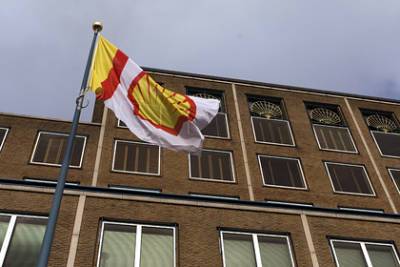 Shell - Нефтяной гигант примет участие в борьбе с изменением климата - lenta.ru - Англия - Голландия