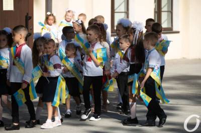 День знаний, парад клоунов и рыба-убийца: главные новости Одессы в первый осенний день - odessa-life.od.ua - Украина - Одесса - Одесская обл. - Новости