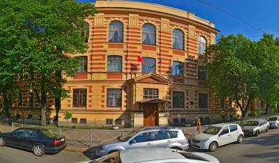 В гимназии Центрального района на учеников обрушился потолок - abnews.ru - Санкт-Петербург - район Центральный