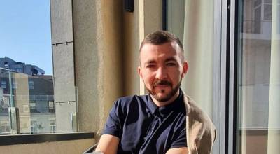 Владимир Зеленский - Сергей Никифоров - Джо Байден - Украинцев возмутил снимок пресс-секретаря президента Зеленского в Instagram в Вашингтоне - inforeactor.ru - США - Украина - Киев - Вашингтон
