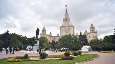 Петр ВЕЛИКИЙ (Великий) - МГУ признан лучшим вузом России по версии THE World University Rankings 2022 - vm.ru - Москва - Россия - Санкт-Петербург
