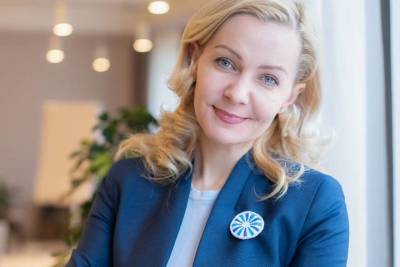 Москвичи старшего поколения осваивают профессию сиделки в центре занятости «Моя карьера» - vm.ru