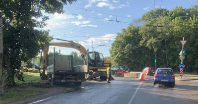 В Космодемьянском из-за ремонта ввели одностороннее движение по главной улице (фото) - klops.ru - Калининград