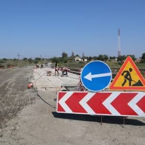 В Запорожской области начали восстанавливать аварийный мост. Фото - reporter-ua.com - Запорожская обл. - район Пологовский