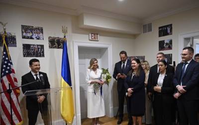 Владимир Зеленский - Оксана Маркарова - Елена Зеленская - Джо Байден - Украинский - Чета Зеленских открыла в Вашингтоне Украинский дом - korrespondent.net - США - Украина - Вашингтон