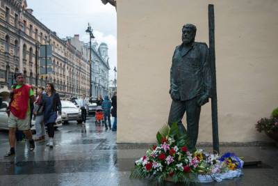 Сергей Довлатов - Произведения Довлатова прозвучат из 98 колонок в центре Петербурга - spb.mk.ru - Санкт-Петербург