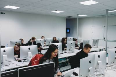 Дослідження: Кожний шостий український ІТ-спеціаліст має менше двох років досвіду роботи - itc.ua - Україна