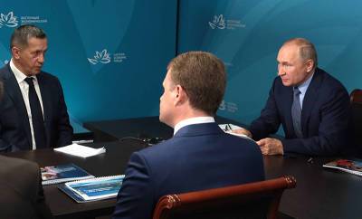 Владимир Путин - Путин назвал недопустимым сбои с льготными авиабилетами из Дальнего Востока - tvc.ru - Владивосток