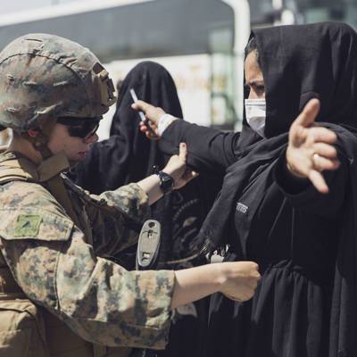 Забиулла Муджахид - Женщины вышли на улицы афганской провинции Герат на демонстрацию - radiomayak.ru - Россия - Afghanistan